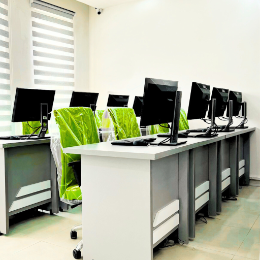 عکس آکادمی سپینود حساب پارسیان