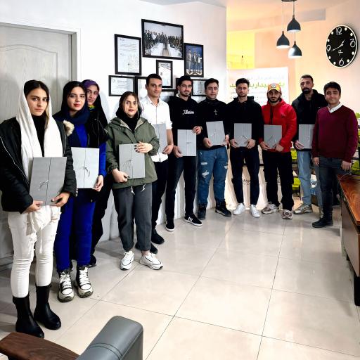 عکس آکادمی سپینود حساب پارسیان