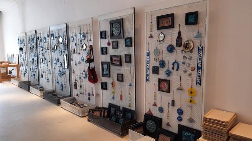 عکس مرکز صنایع دستی سعادتمند