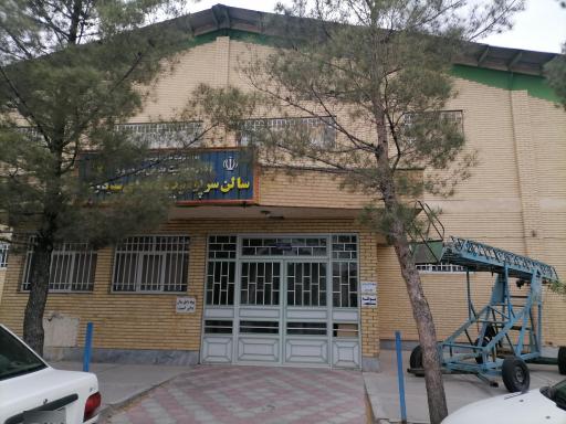 عکس سالن صخره نوردی