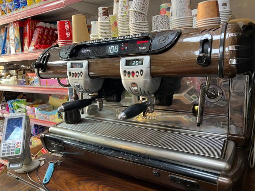 عکس کاوه مارکت