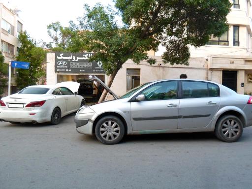 تعمیرگاه خودرو اتو الکترونیک ندیم