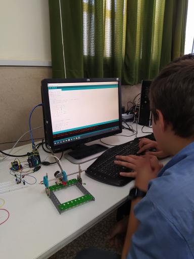 آموزشگاه دگرآموز 