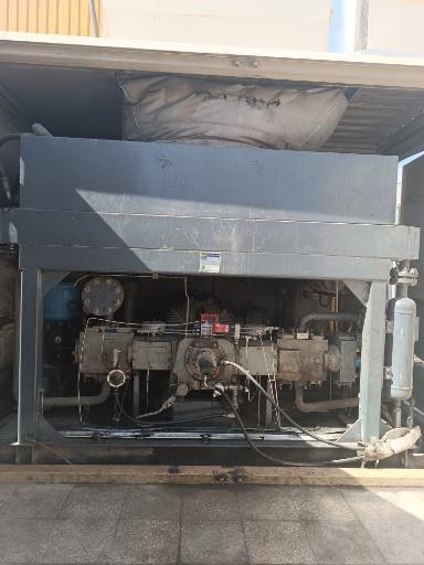 عکس جایگاه سی ان جی ولیعصر