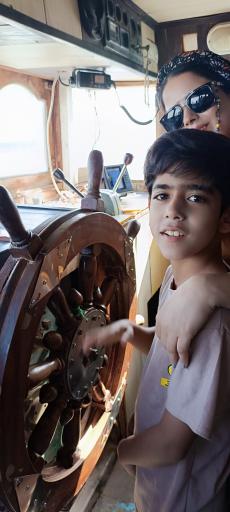 عکس اسکله کشتی تفریحی والفجر