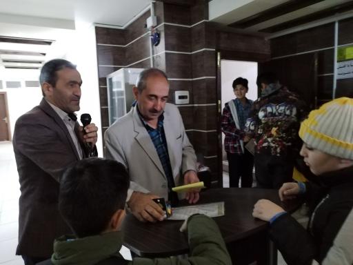 عکس دبیرستان غیردولتی آل یاسین