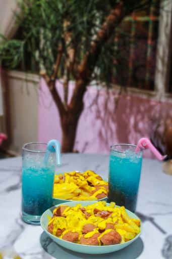 عکس کافه دخترانه شهربانو 