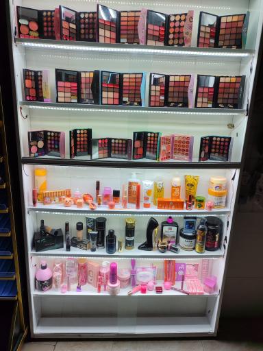 عکس آرایشی بهداشتی افرا