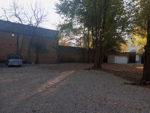 پارکینگ شاداب