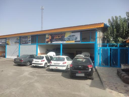 عکس تعمیرگاه اتومبیل عادل