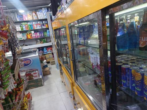 عکس هایپرمارکت هاویار