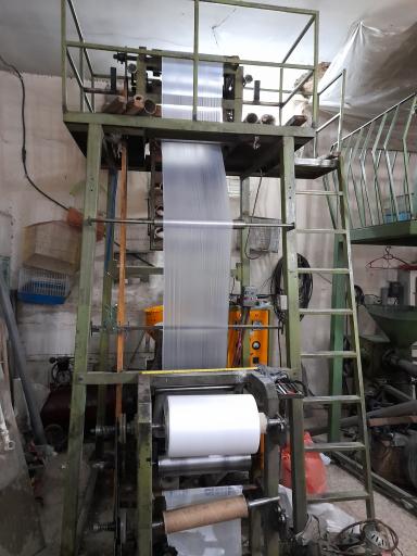 عکس پلاستیک و ظروف یکبار مصرف سادات طباطبایی