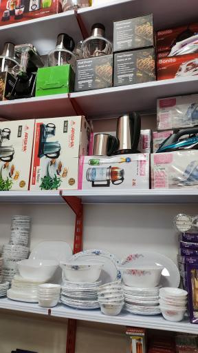 عکس لوازم آشپزخانه رنگارنگ 