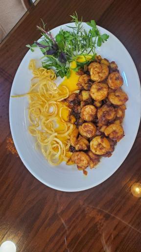 عکس رستوران دریایی خومونی