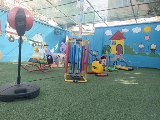 عکس کودکستان رنگین کمان 