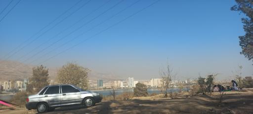 عکس ضلع غربی دریاچه چیتگر