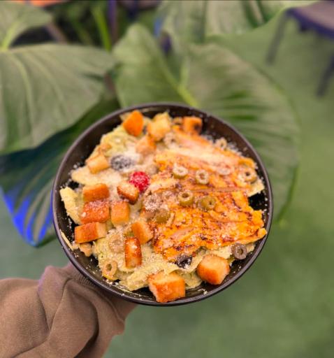 عکس کافه رستوران نیکی رز