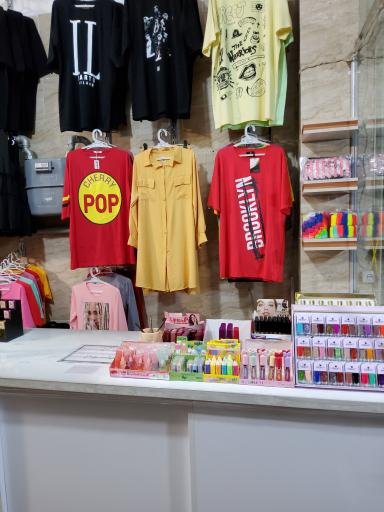 عکس بوتیک نوش آبادی