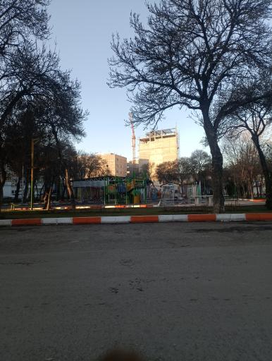 عکس زمین بازی کودکان پارک آرتا