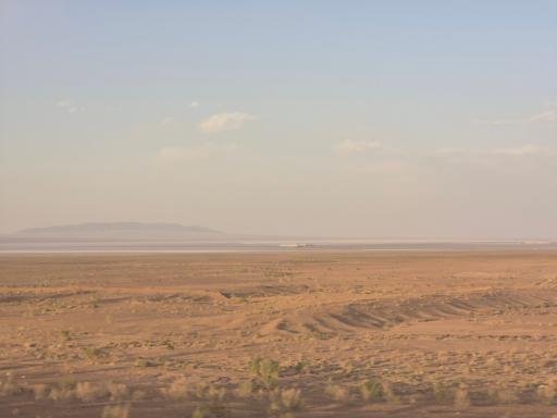 عکس دریاچه نمک حوض سلطان قم