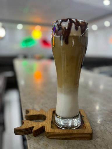 عکس کافه دوستان