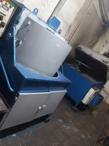 عکس خدمات شات بلاست و قطعه شویی میثم