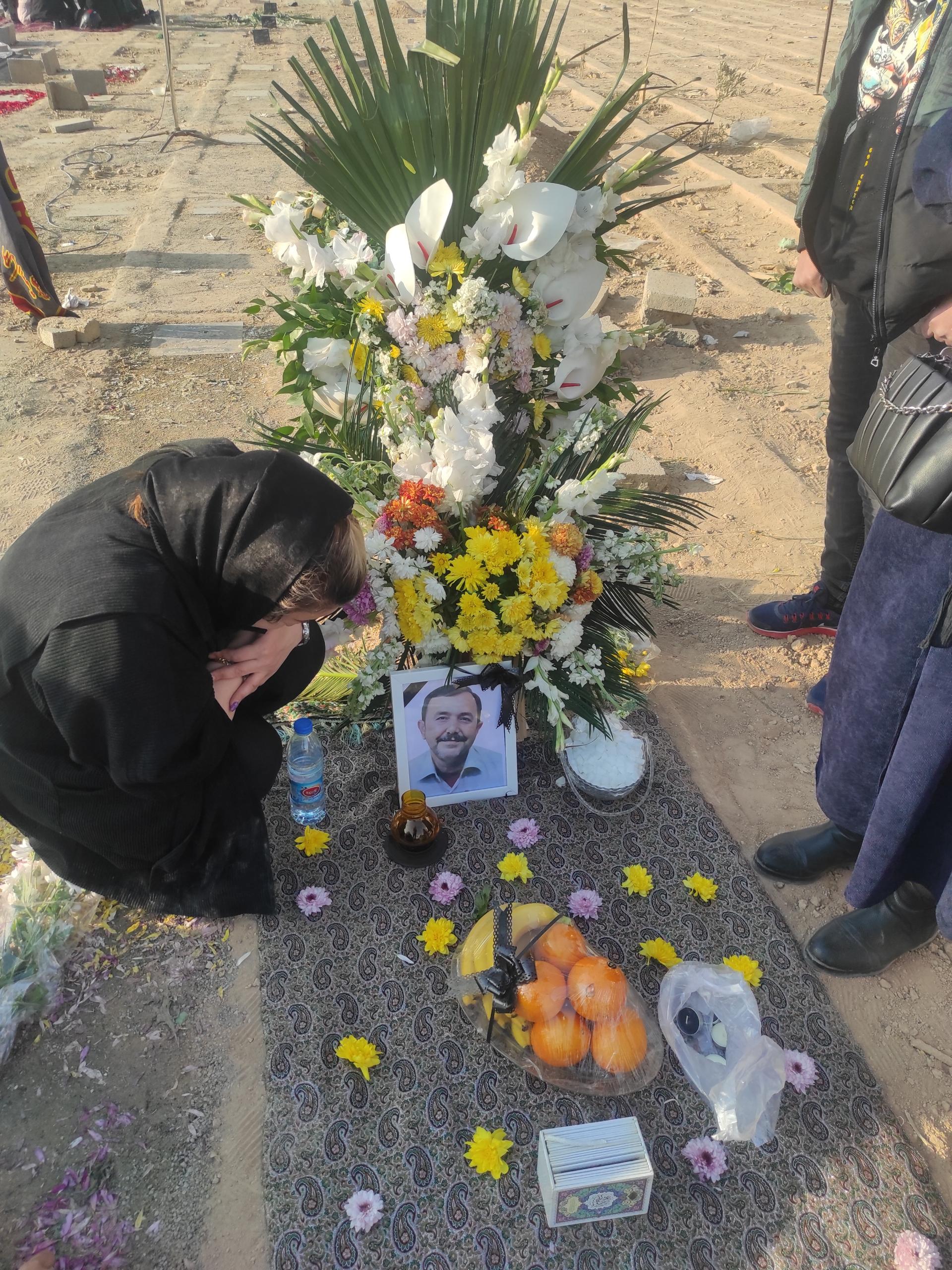 عکس مزار محسن پور اسکندر