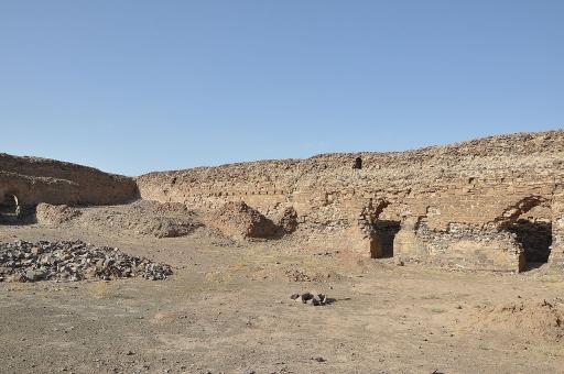 عکس کاروانسرای سنگی علی آباد