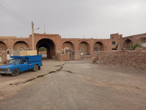 عکس کاروانسرای سنگی علی آباد