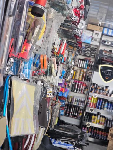 عکس تزئینات خودرو تاپ اسپرت 