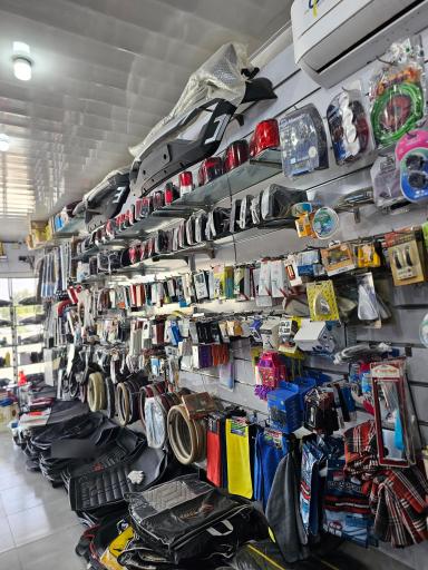 عکس تزئینات خودرو تاپ اسپرت 