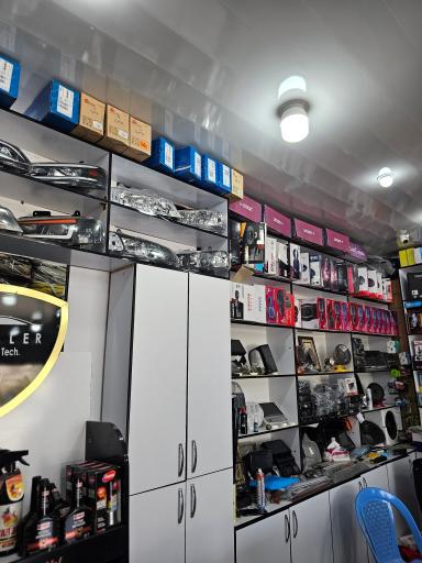 عکس تزئینات خودرو تاپ اسپرت 