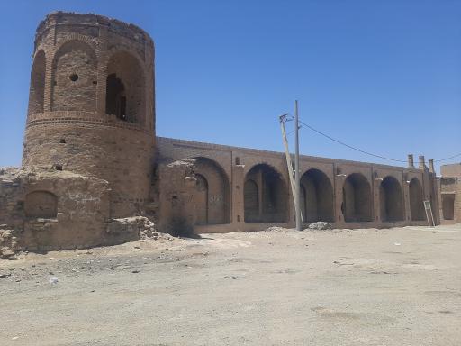 عکس کاروانسرای سنگی علی آباد