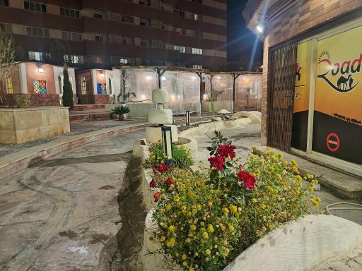 عکس باغ رستوران راه ابریشم