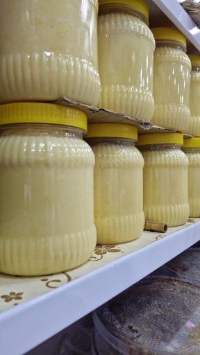 عکس عسل فروشی وخشکبار ناصری