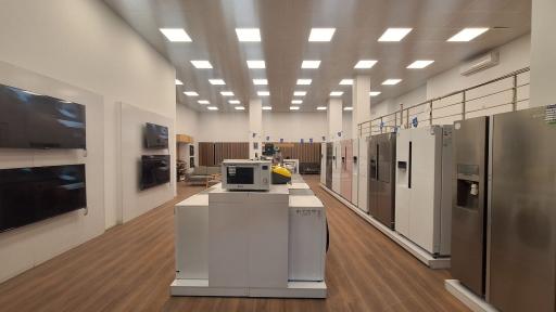 عکس فروشگاه اسنوا