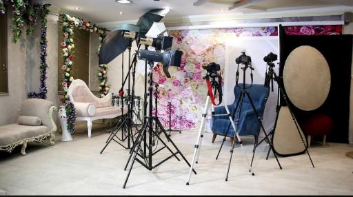 عکس  استودیو عکس و تصویر عنصری