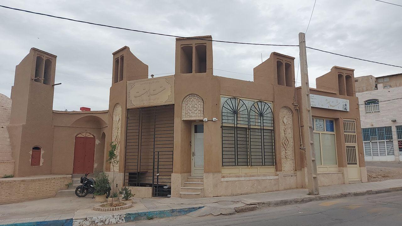 عکس فنی مهندسی هشت بهشت میبد
