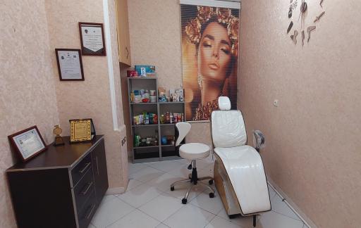 عکس کلینیک زیبایی و کاشت مو و ابرو ابریشم شهرقدس