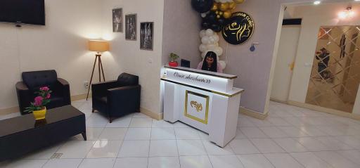 عکس کلینیک زیبایی و کاشت مو و ابرو ابریشم شهرقدس