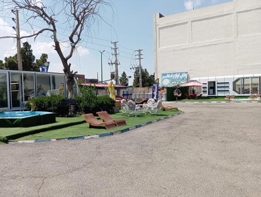 عکس فروشگاه استخر طلوع