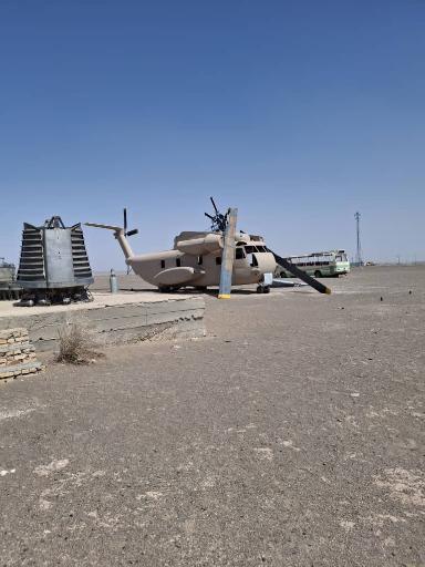 عکس محل واقعه عملیات طبس (پنجه عقاب امریکا)