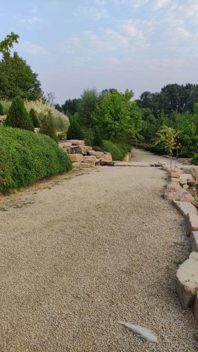 عکس باغ گل های شیراز