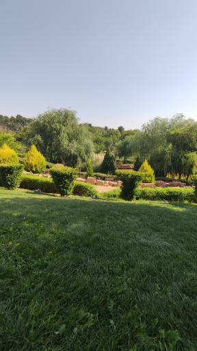 عکس باغ گل های شیراز