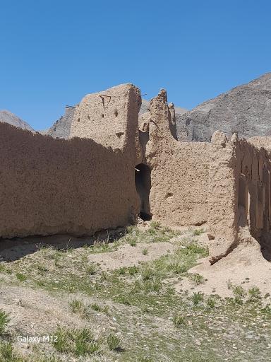 عکس قلعه ازناوله