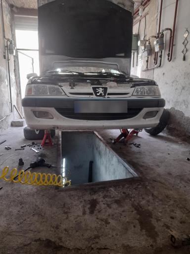 عکس تعمیرگاه آهنگری رضا