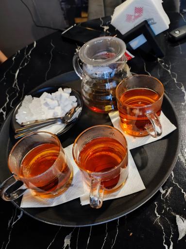 عکس کافی شاپ توکیو