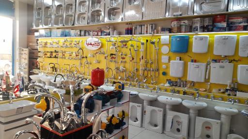 عکس فروشگاه شیرآلات و تجهیزات آشپزخانه بیرانوند