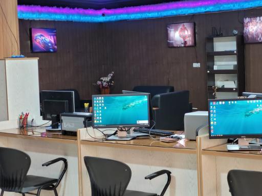 عکس خدمات فنی مهندسی کامپیوتر و کافی نت زاگرس