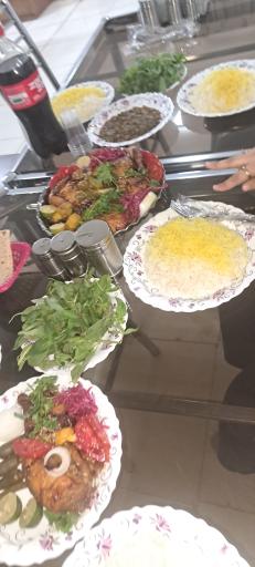 عکس رستوران و بیرون بر میرزا